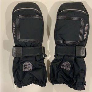 Hestra kids gloves size 2
